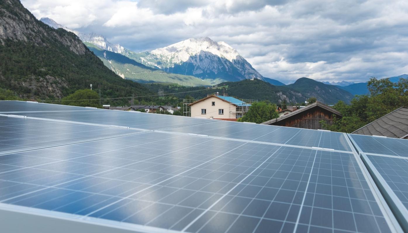 Maßgeschneiderte Solar- und Photovoltaikanlagen